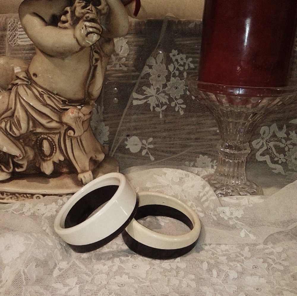 Vintage Bracelets - Picture 2 of 2